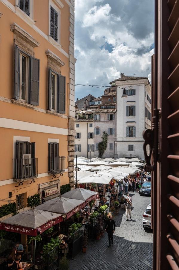 Apartamento Campo De Fiori Chic Roma Exterior foto